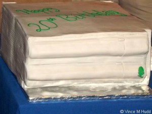 A two-slice RiscPC-shaped cake